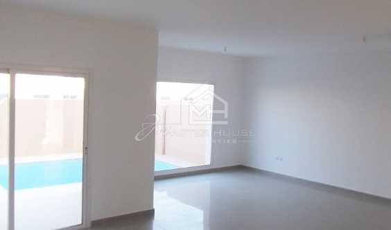 Single Row 5mw Private Pool Desert Villa in Dubai