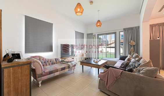 Stunning Villa Close To School And Park 2 Bedrooms M