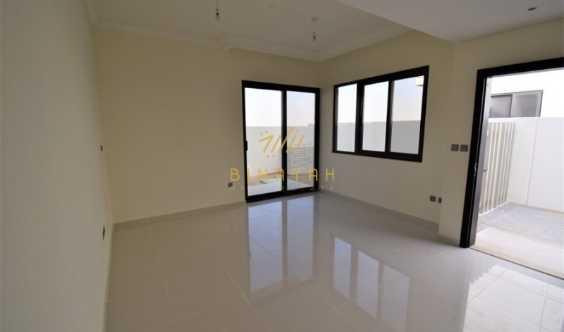 Mid Corner 3 Bedrooms M4bath R2em Single Row Deser View