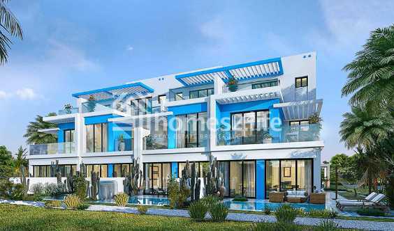 Spacious Luxury Townhouse Amazing View in Dubai