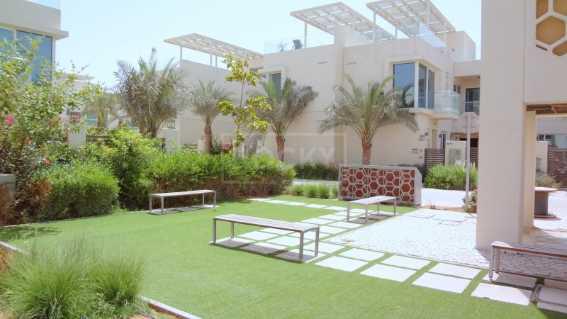 3 Bedrooms Townhouse Rented 180k Cluster 2