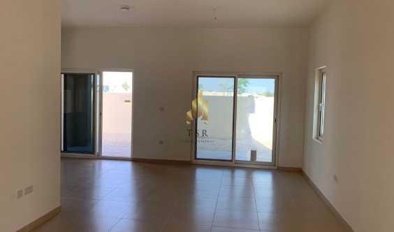 BRand New Well Maintained Spacious Unit in Dubai