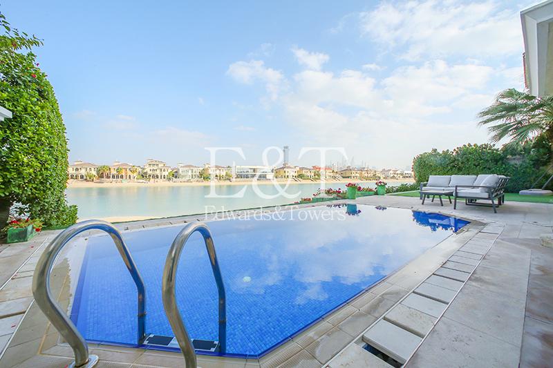 Stunning Garden Home Villa With Full Sea View