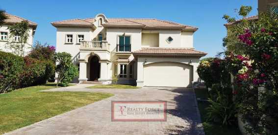 Full Lake View 4 Bedrooms Ent Foyer Vacant Spanish Style