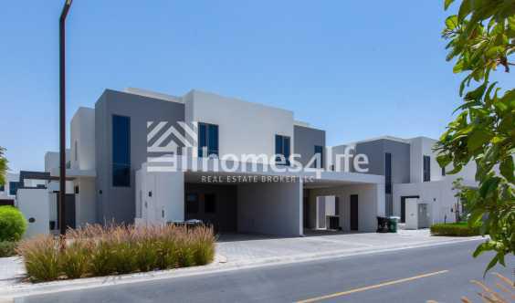 Available Now Type 2e 4 Bedrooms Maids in Dubai