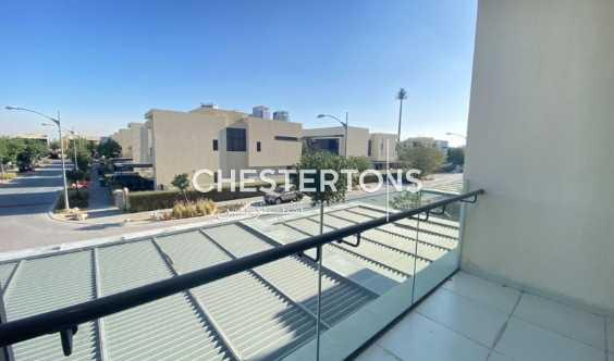 BRight Contemporary Luxurious Stunning Villa