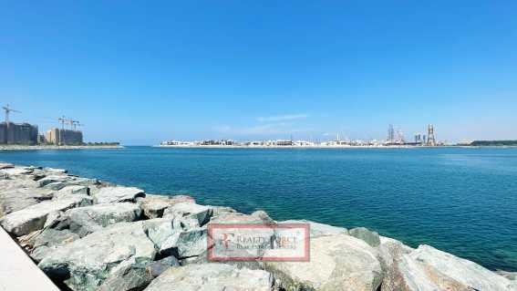 Direct Beach Access 5 Bedrooms Typec Genuine Resale