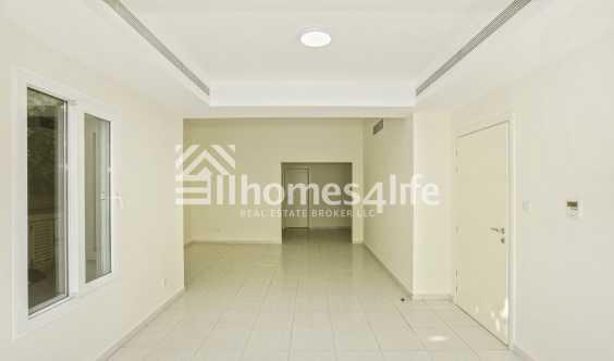 3 Bedrooms Room Type 2m Well Maintained Villa