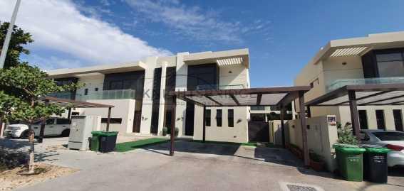 Vacant On Transfer Thm Corner Unit for Sale