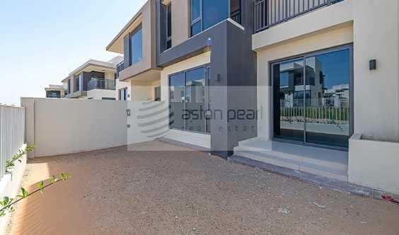 Genuine Re Sale Single Row Facing The Green Patch