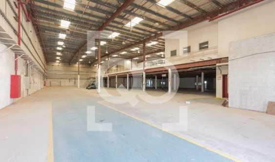 Cheapest Rent High Power 1330kw Warehouse In Dip 2 Dubai