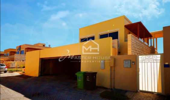 Big Elegant 5 Bedrooms Type Aw Pool And Garden