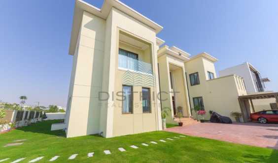 Exclusive Custom Build Luxury Corner Plot in Dubai