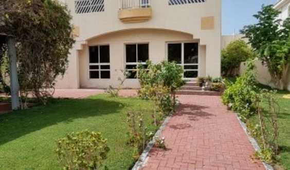 Rented Unit 4 Bedrooms Msemidetached Villa