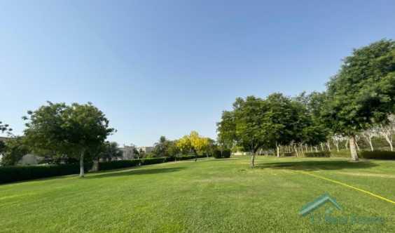 Beautiful Landscaped View Single Row Type 4e