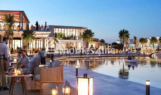 Spacious Luxury Townhouse Amazing View in Dubai