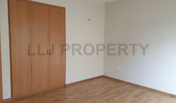 4 Bedrooms Villa Study Maid Room Al Raha Gardens