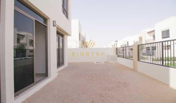Stunning 4 Bedrooms Maidlsingle Rowl BRand New
