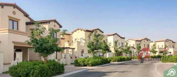 Genuine Resale Exclusive Unit Spacious Townhouse