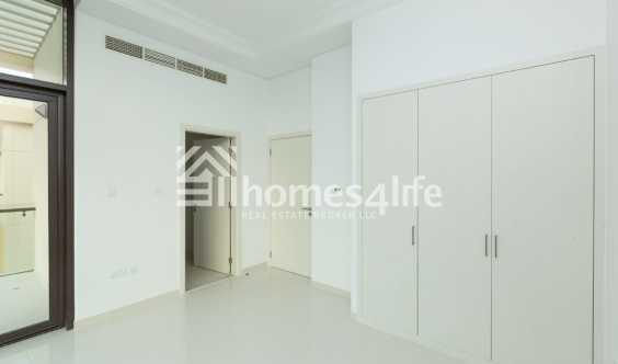 Type Thm Vacating Feb End Unit 2 3m for Sale