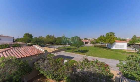 Motivated Seller Spacious Green Community West