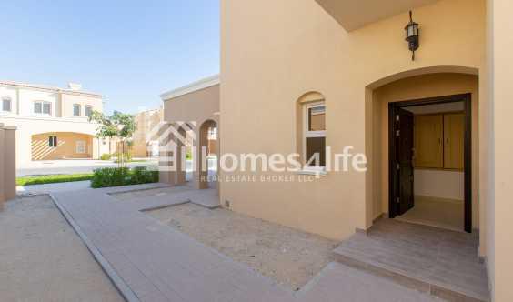 Rare Corner 4 Bedrooms BRand New On The Park