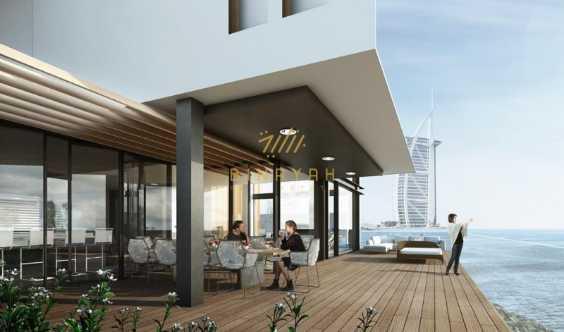 Luxury Life 6 Bedrooms Mansion Agents Excuse 1of 9