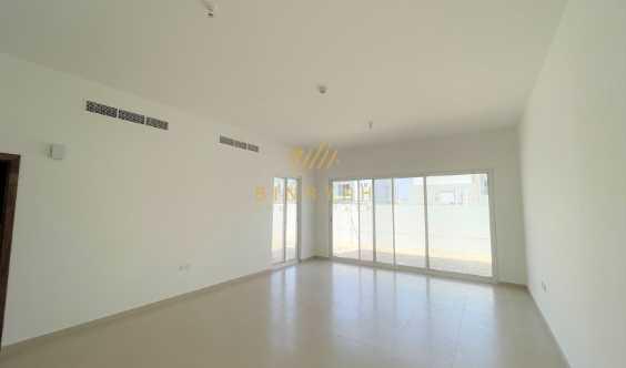 Single Row Semi Detached Amazing Location in Dubai