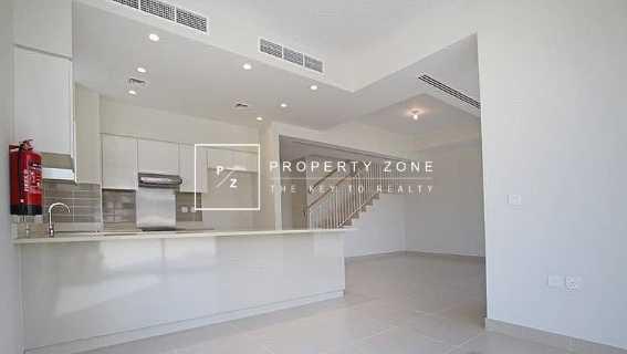 Pool And Park View Upgraded And Extended Unit