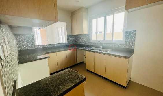 Resale Ready To Move In Villa Laquinta