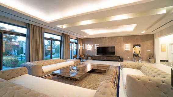 6 Bedrooms Extra Large Plot Contemporary in Dubai