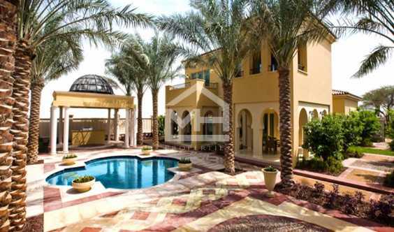 Hot Pricew Big Backyard And Corner Villa in Dubai