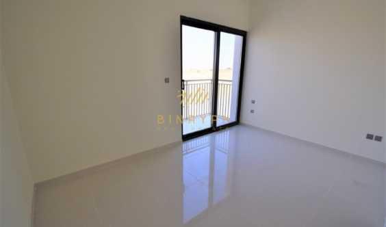 Mid Corner 3 Bedrooms M4bath R2em Single Row Deser View