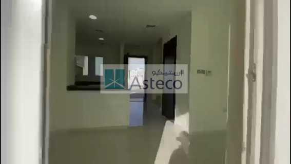 Vacant Unit Good Location Well Maintained in Dubai