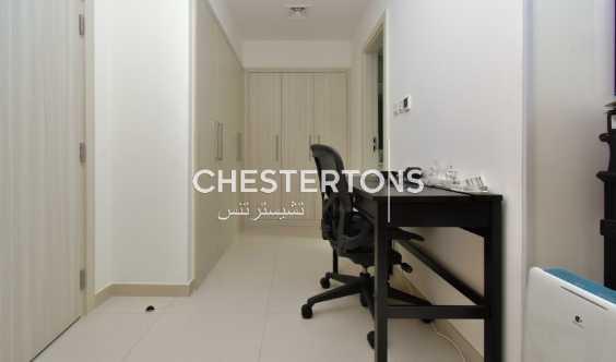Beautiful Semi Detached Town House Fully Landscaped And Upgraded