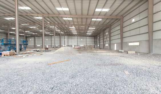 Spacious Fitted Warehouse Available In Jafza