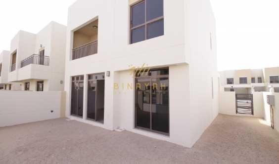 Stunning 4 Bedrooms Maidlsingle Rowl BRand New