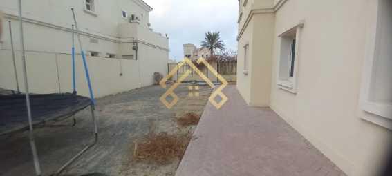 Beautiful Huge 2 Bedrooms Villa For Sale in Dubai