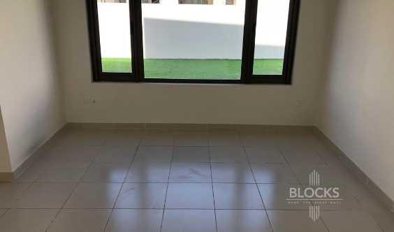 Type E 4 Bedrooms +study+maid Room Vacant On Transfer