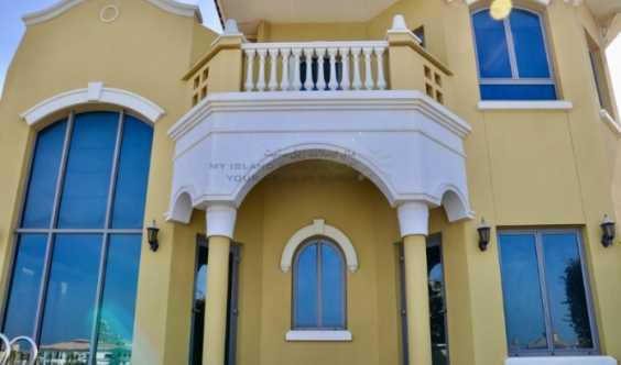 High Number Tenanted Central Rotunda in Dubai