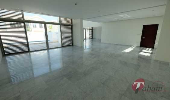 Best Community Prime Location Stunning Villa