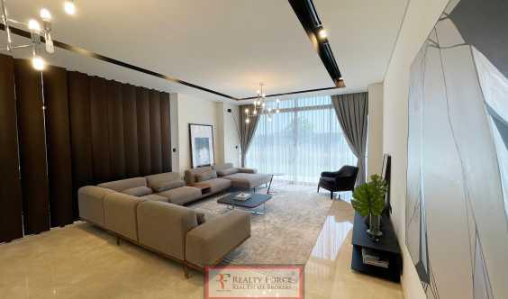 Genuine Resale 5 Bedrooms Modern D2 Type On The Park