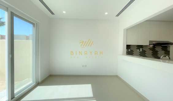 Investor Deal Single Row Near To Pool