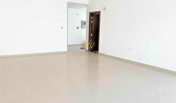 Single Row Semi Detached Amazing Location in Dubai