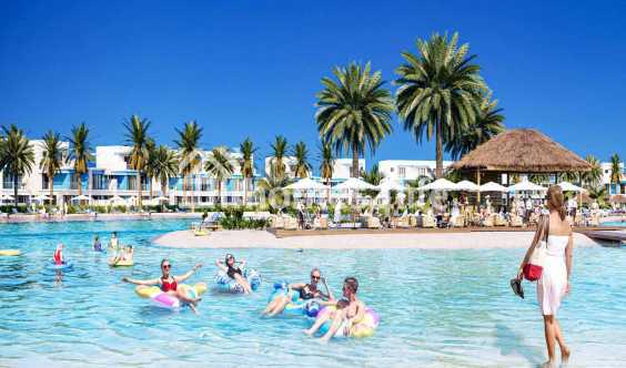 4 Bedrooms Townhouse Holiday Living Near Lagoon