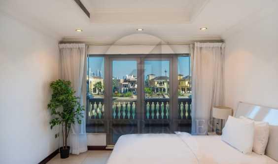 Amazing Ivilla Iupgraded Ivacant for Sale in Dubai