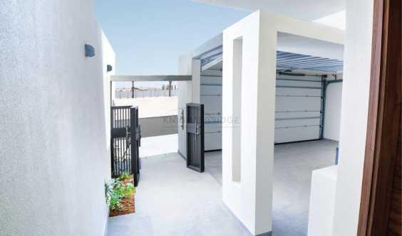 Exclusive Design Highend Finish Townhouse For Sale