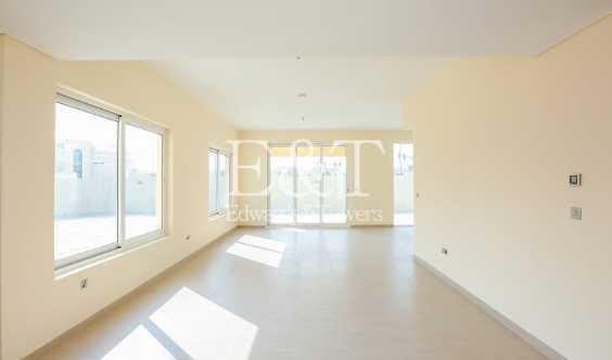 Single Row Vacant Large Plot Vastu for Sale