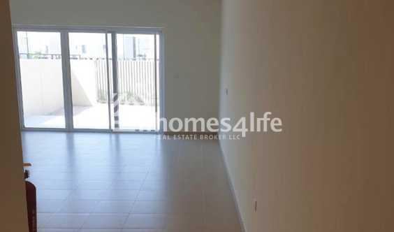Amazing BRight Ready New 3 Bedrooms Townhouse