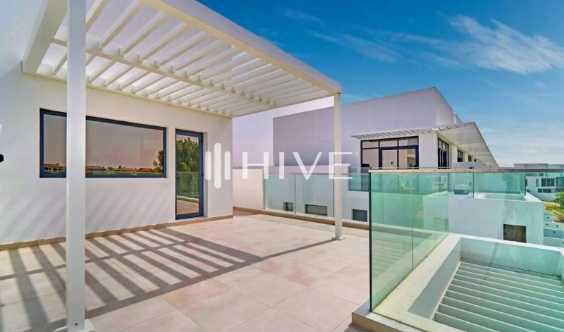 Exclusive Golf Unit 5 Bedrooms Maid Upgraded